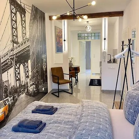 아파트 Cozy, Neu, Modern Im 2ten Obergeschoss *
